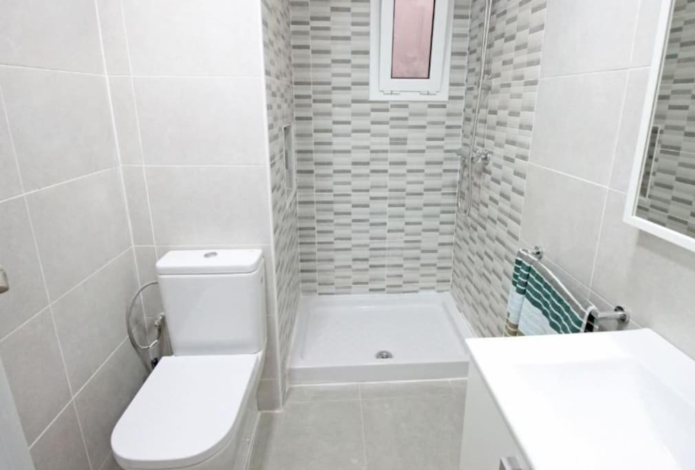 Bebarceloner Sant Andreu Apartments - 3 Bedrooms Экстерьер фото